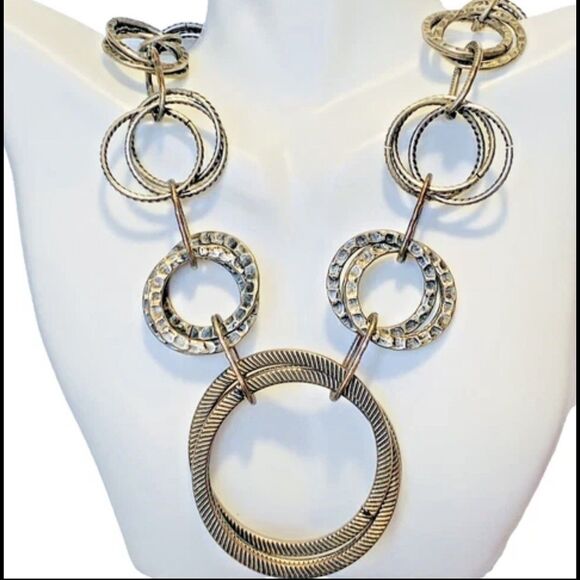 Silver Tone Circle Statement Necklace 26" Gunmetal Chain Link Boho Heavy - Picture 8 of 10